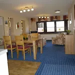Haus Schwanensee ホテル 3*