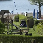 Haus Schwanensee ホテル Bosau
