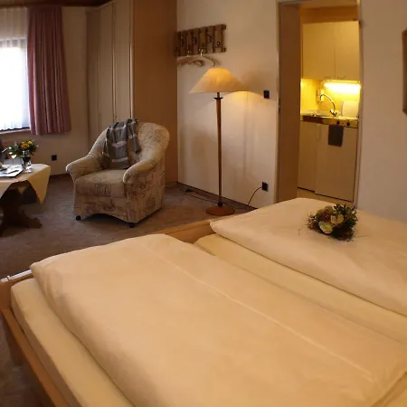 酒店 Haus Schwanensee