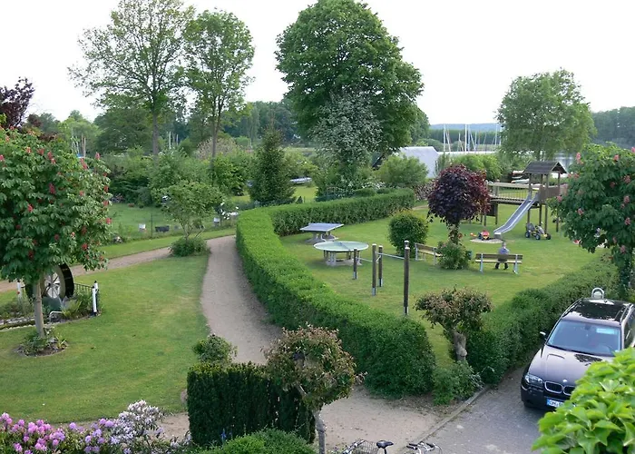 Hotell Haus Schwanensee Bosau