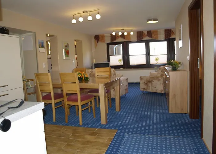 Haus Schwanensee Hotell 3*