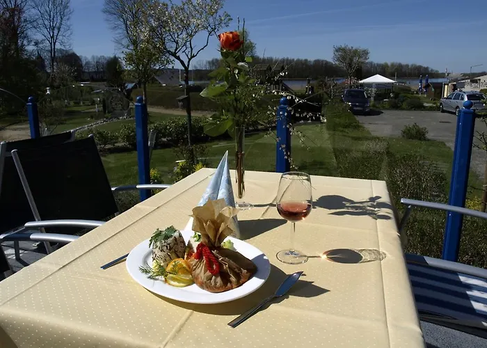 Haus Schwanensee Hotell 3*