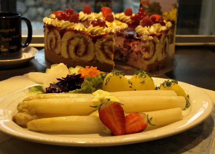 Haus Schwanensee Hotell 3*